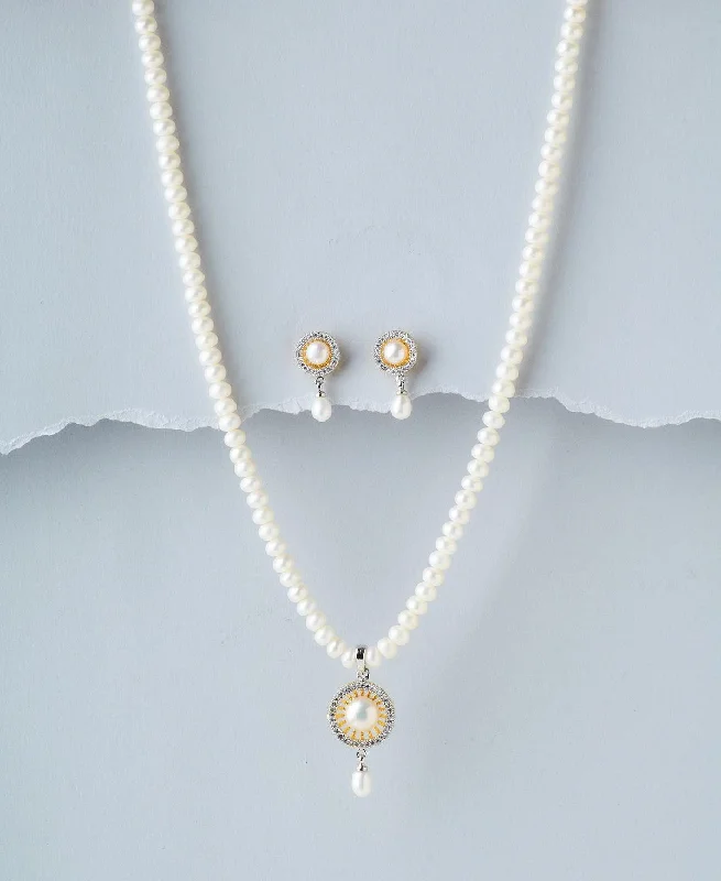 Chunky Gold Necklace for Bold Looks-Elegant Real Pearl Necklace Set