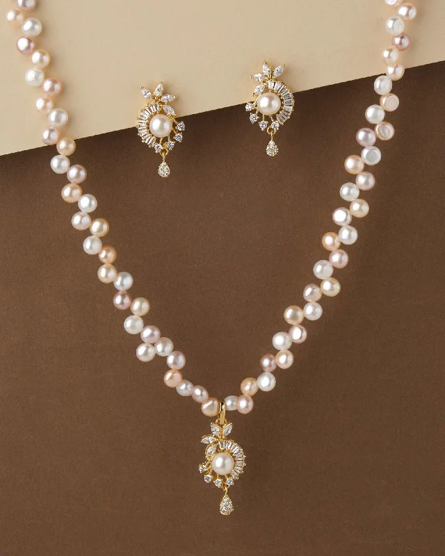 Unique Heart-Shaped Pendant Necklace for Gift-Asymmetric Glam Pearl Necklace Set