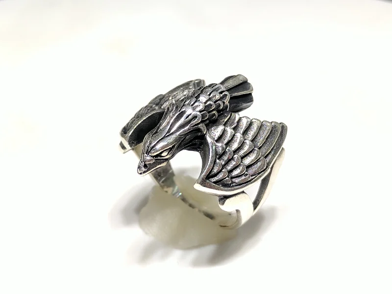 Personalized Couples’ Ring with Custom Design-Antique-Finish Eagle Ring (Silver)