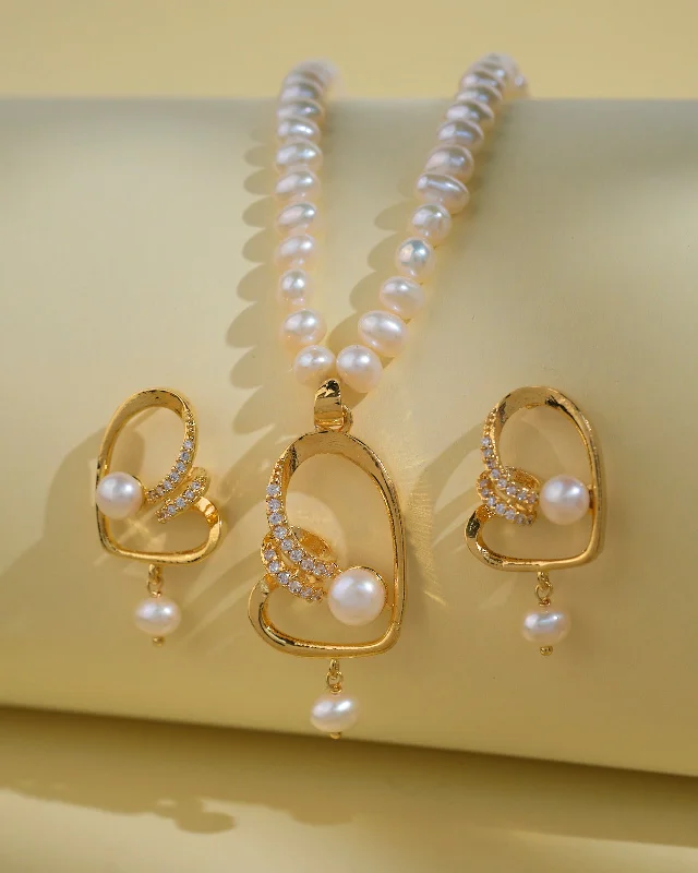 Elegant Gold Necklace for Formal Events-Fashionable Pearl Necklace Sets