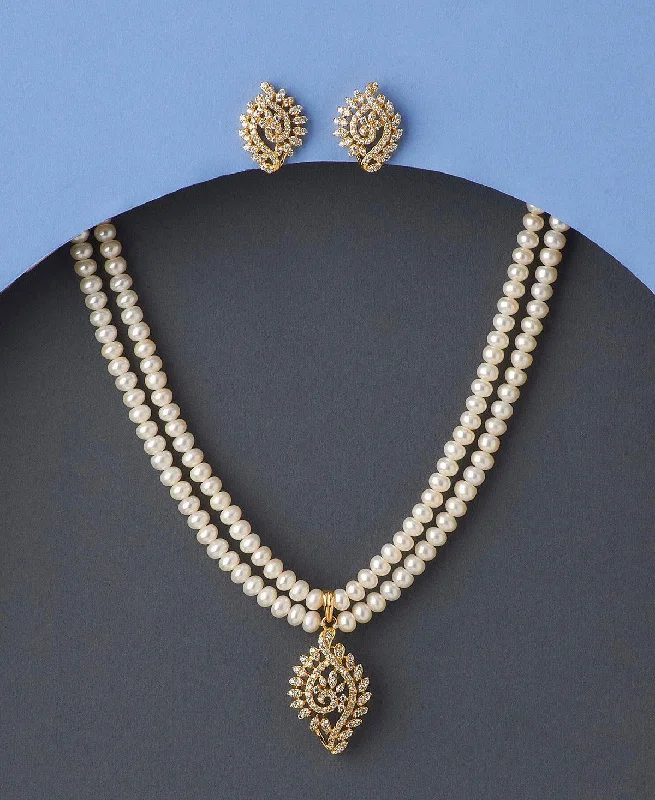 Simple Diamond Necklace for Casual Wear-Exquisite Pearl Necklace Set