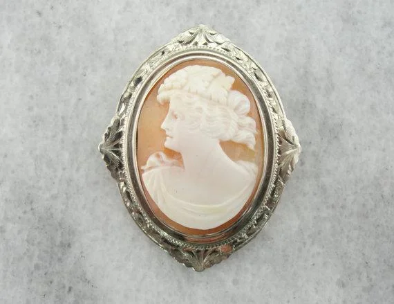 Brooch With Vintage Flower Design-Engraved Flat Bezel Edge Antique Cameo Brooch