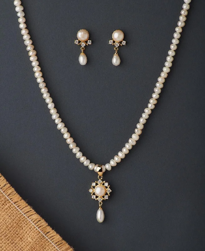 Bold Gold Statement Necklace for Fashion-Classy Real Pearl Necklace Set